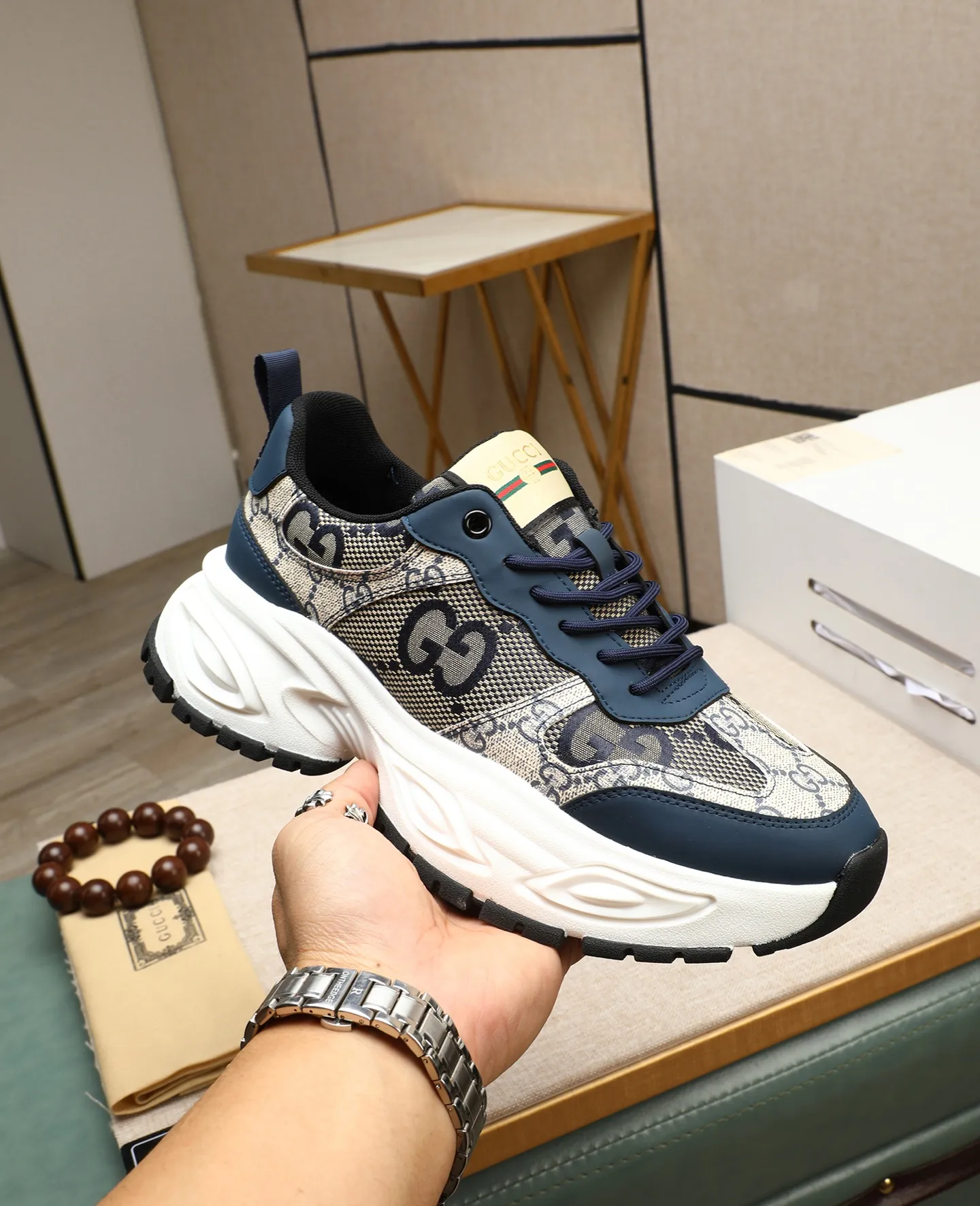 Men's men's shoes💰460 GUCCI🔍🔍2025 latest model Available at the counter at the same time, original calfskin imported from Italy, genuine leather lining, (high-end, extravagant, and classy) with exquisite workmanship, soles: original soles specially provided by the original factory, ⚠Exclusive double-layer movable molded soles are super comfortable⚠, real photos🎬The real ones are better🔍🔍"High quality·Follow the order" code number 39-44 (38 45 46 customized)